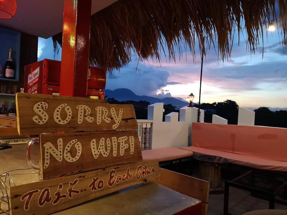 Antwet Backpacker'S Inn & Rooftop Bar Dumaguete City Luaran gambar